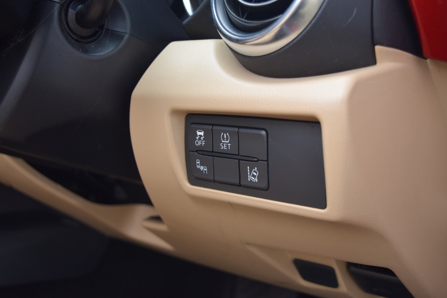 Used Mazda MX-5 2016 for sale - 77595370: Photo 28