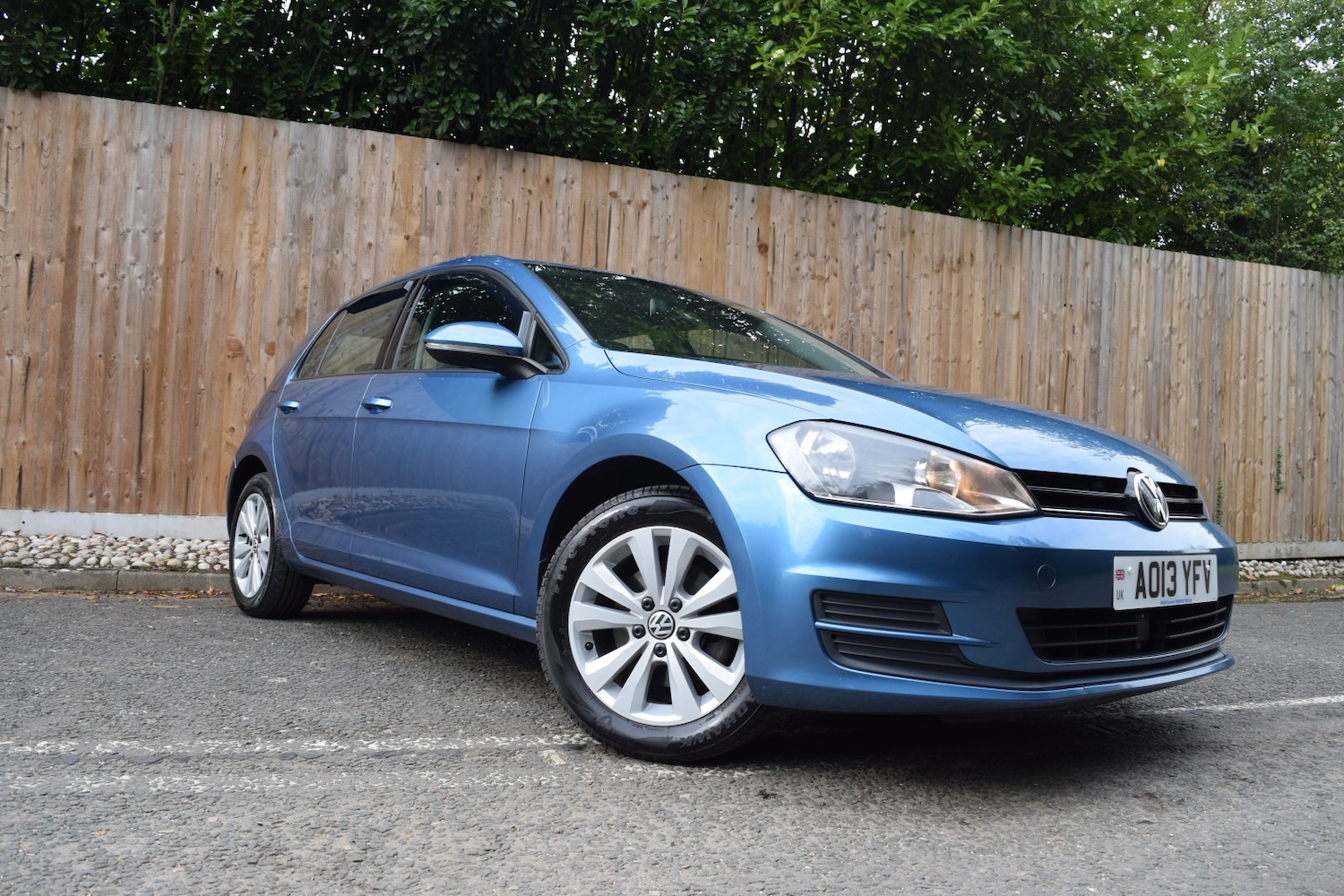 Used Volkswagen Golf 2013 for sale - 76149273: Photo 2