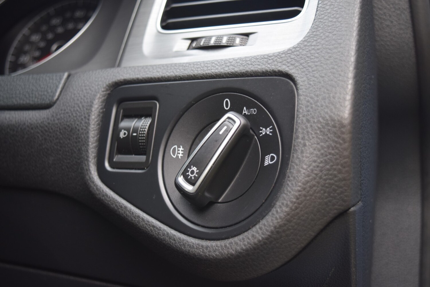 Used Volkswagen Golf 2013 for sale - 76149273: Photo 29