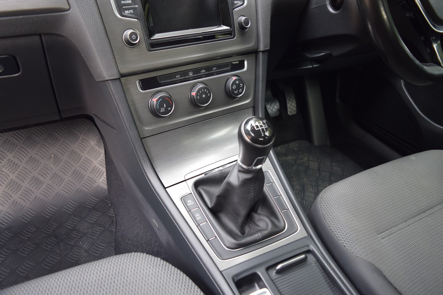 Used Volkswagen Golf 2013 for sale - 76149273: Photo 44