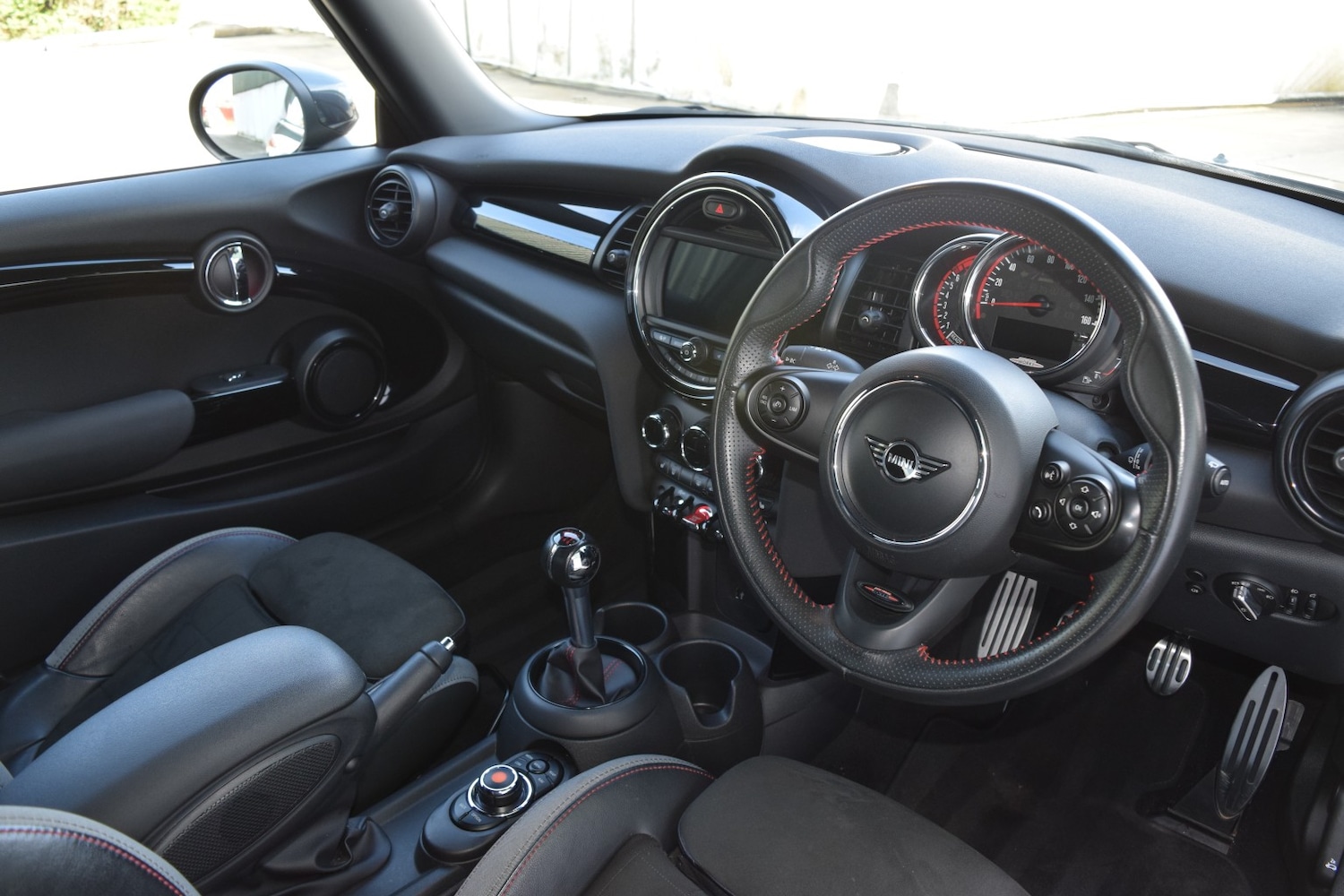 Used MINI Hatch 2019 for sale - 78134983: Photo 19