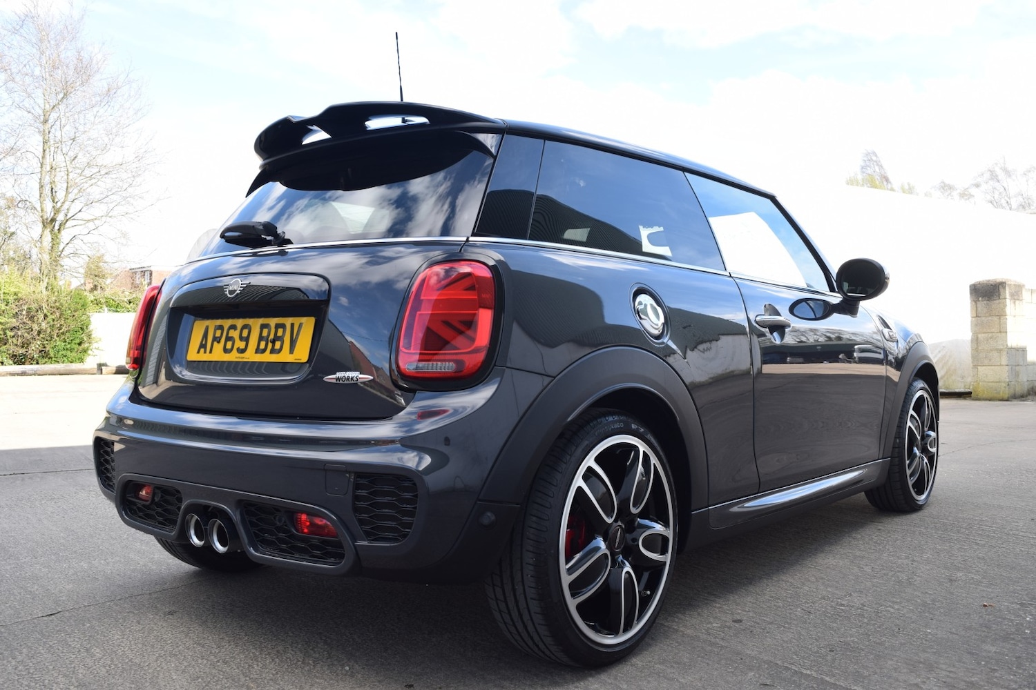 Used MINI Hatch 2019 for sale - 78134983: Photo 2