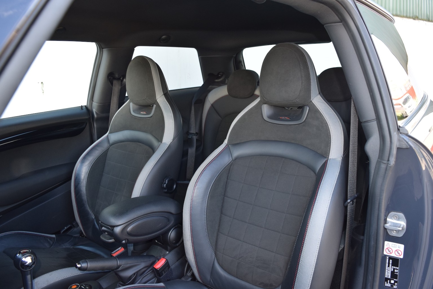 Used MINI Hatch 2019 for sale - 78134983: Photo 25