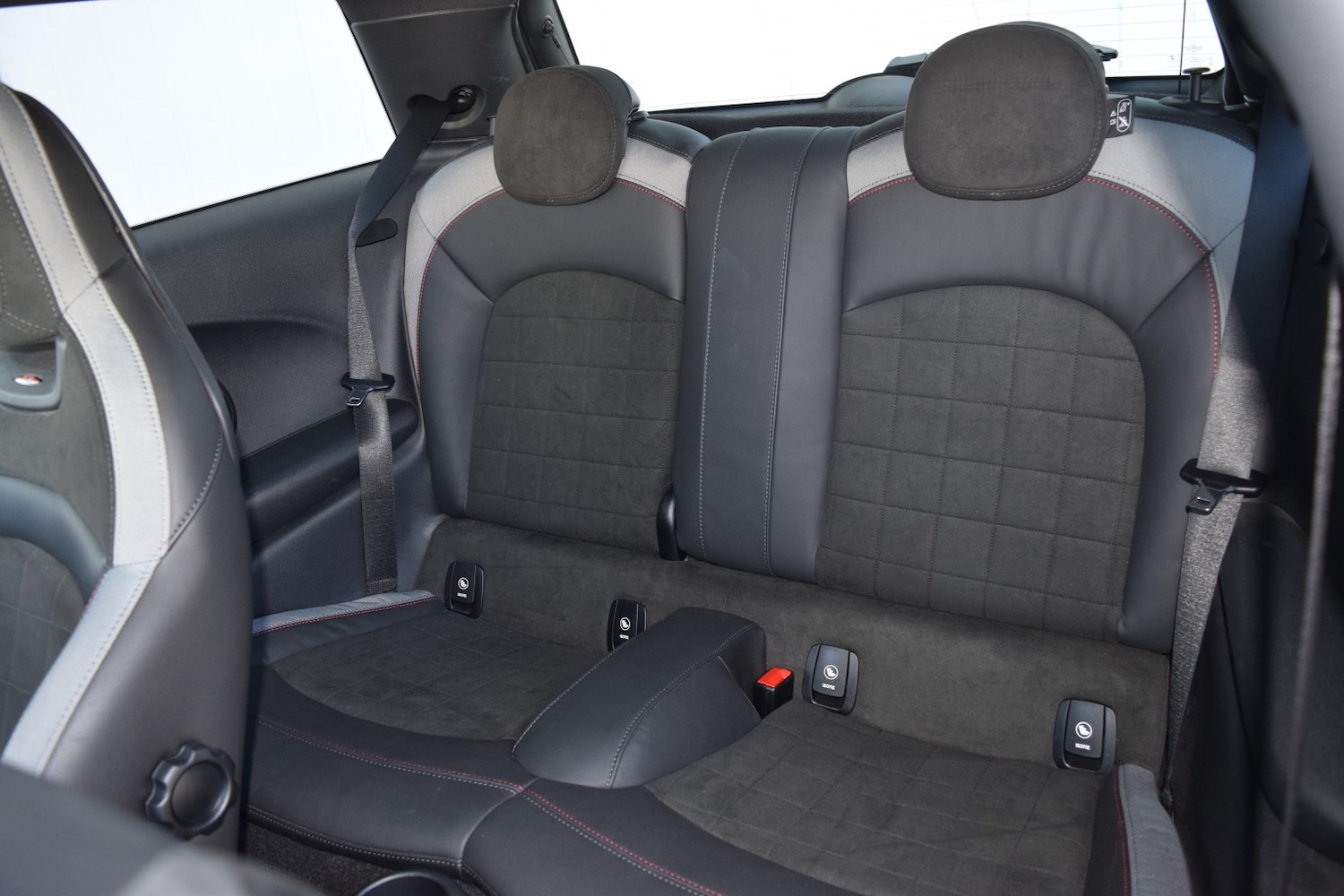 Used MINI Hatch 2019 for sale - 78134983: Photo 27