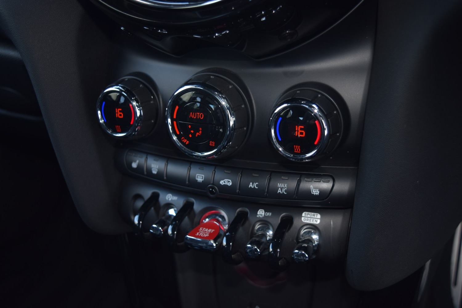 Used MINI Hatch 2019 for sale - 78134983: Photo 34