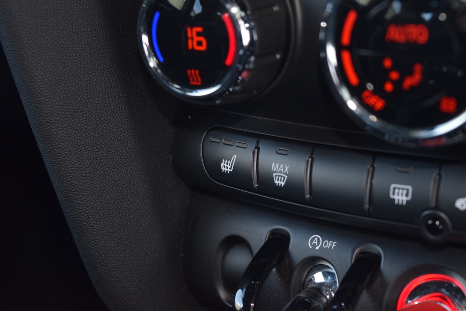 Used MINI Hatch 2019 for sale - 78134983: Photo 35