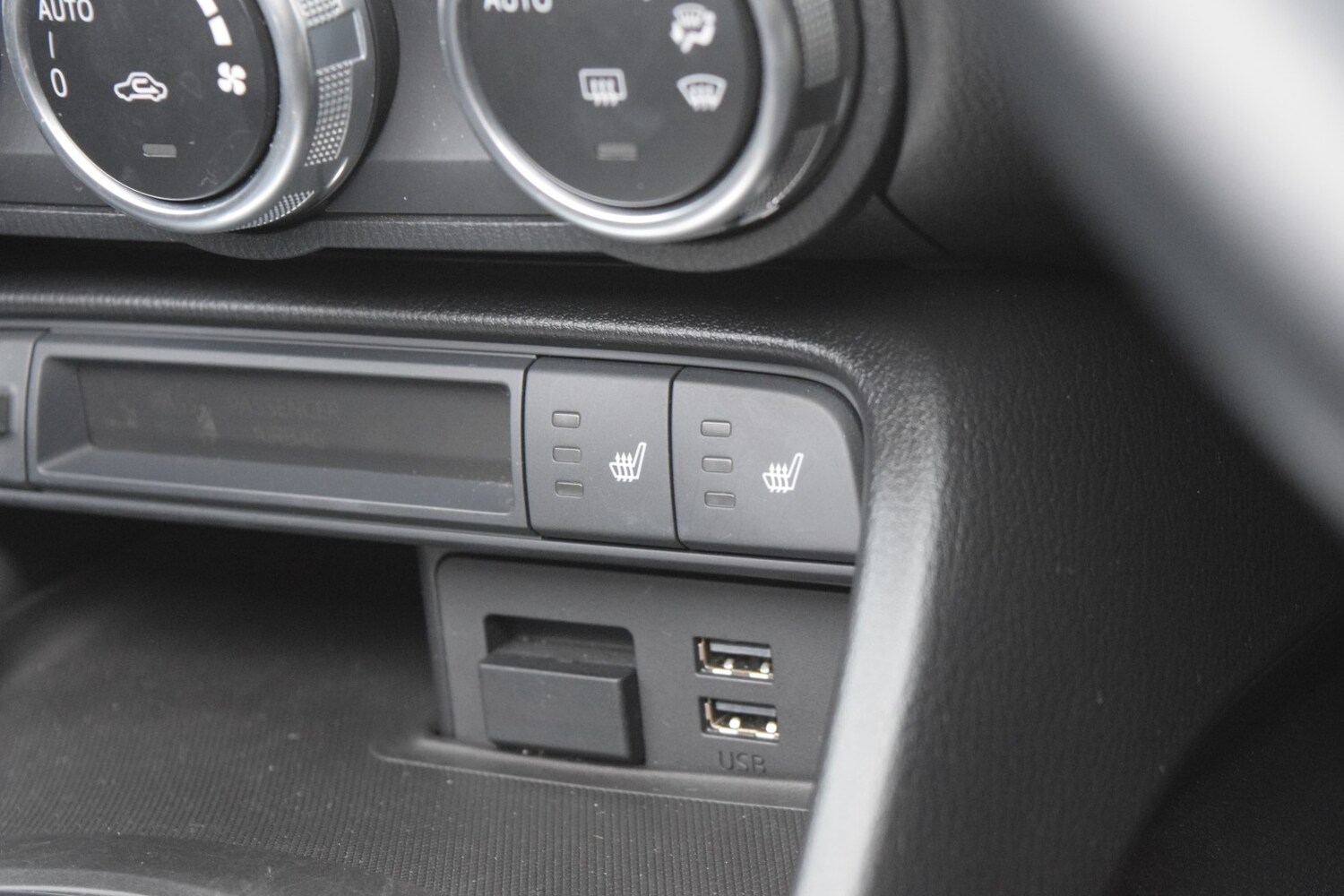 Used Mazda MX-5 2017 for sale - 76877571: Photo 54