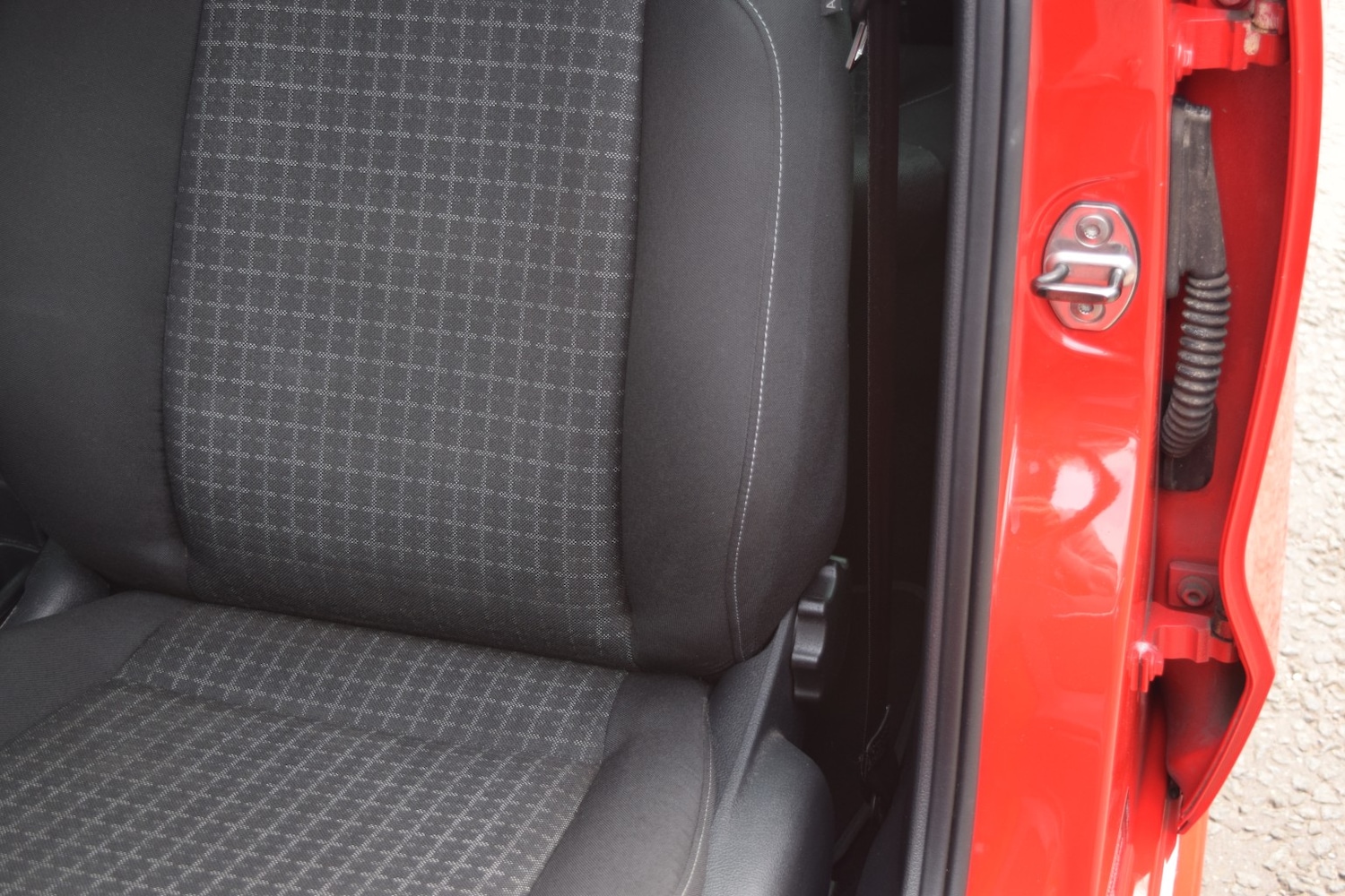 Used Volkswagen Polo 2016 for sale - 76023909: Photo 30