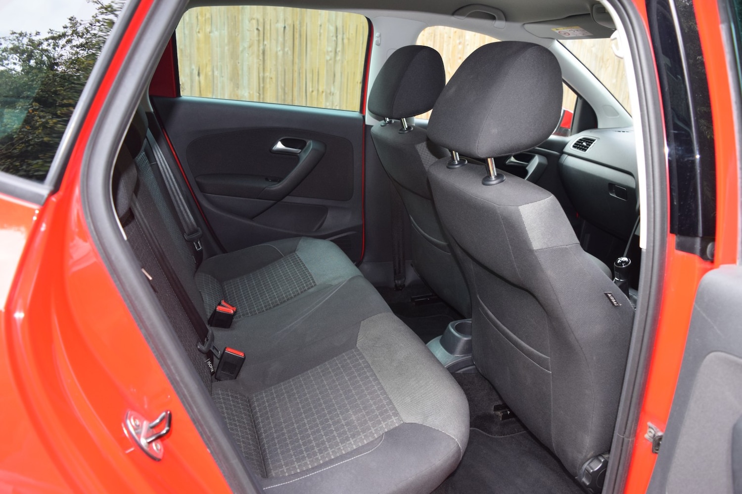 Used Volkswagen Polo 2016 for sale - 76023909: Photo 36