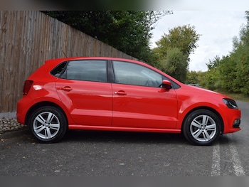 Used Volkswagen Polo 2016 for sale - 76023909: Photo