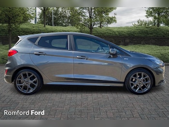 Used Ford Fiesta 2022 for sale - 74400244: Photo