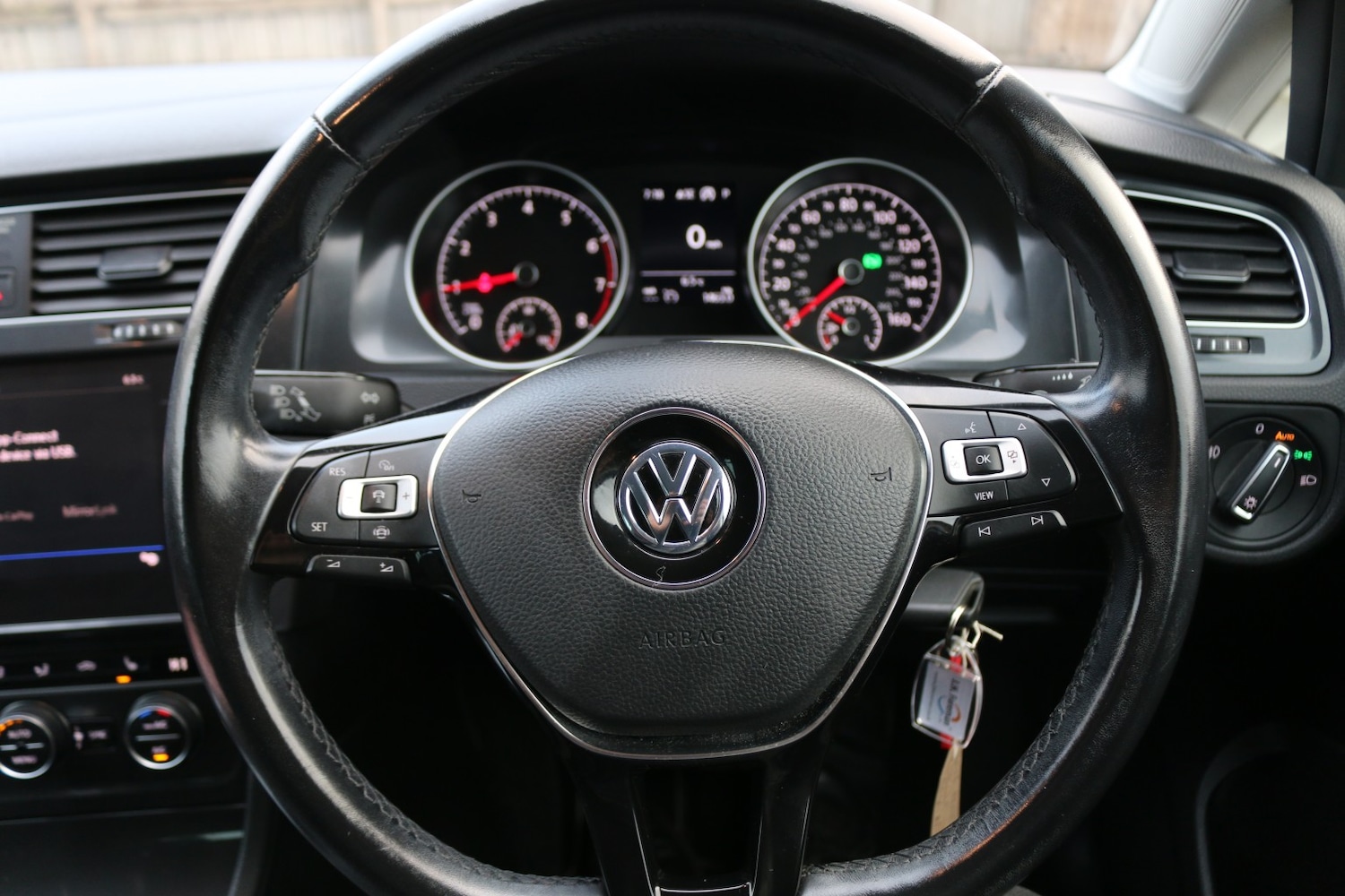 Used Volkswagen Golf 2020 for sale - 77213449: Photo 11
