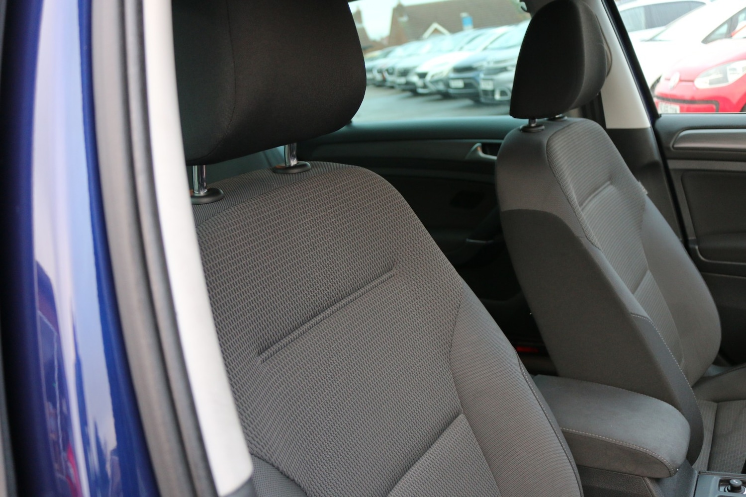 Used Volkswagen Golf 2020 for sale - 77213449: Photo 9