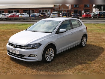 Used Volkswagen Polo 2019 for sale - 79487749: Photo