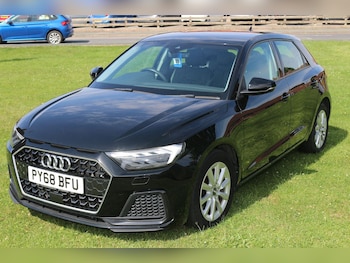 Used Audi A1 2018 for sale - 76041082: Photo 3