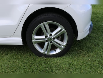 Used Volkswagen Polo 2013 for sale - 78633527: Photo