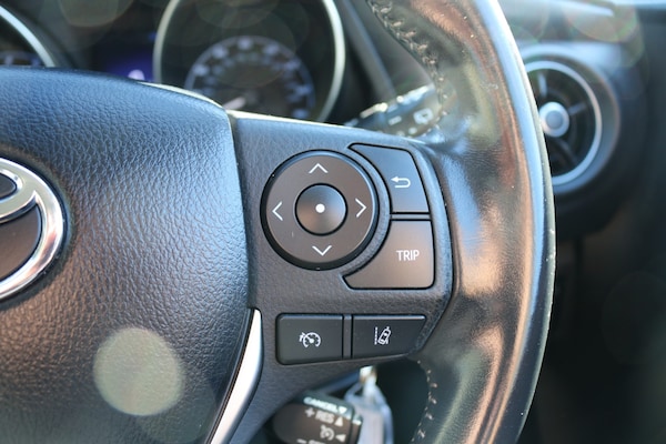 Used Toyota Auris 2018 for sale - 76198283: Photo 12
