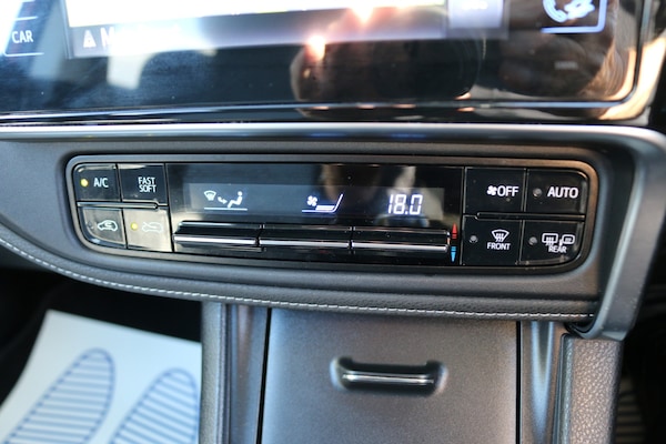 Used Toyota Auris 2018 for sale - 76198283: Photo 17