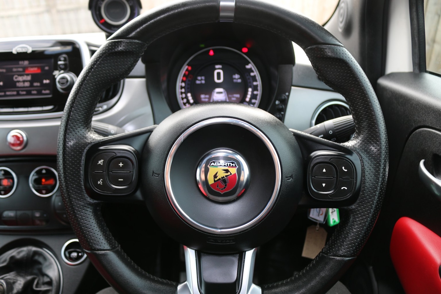 Used Abarth 595 2017 for sale - 76299061: Photo 11