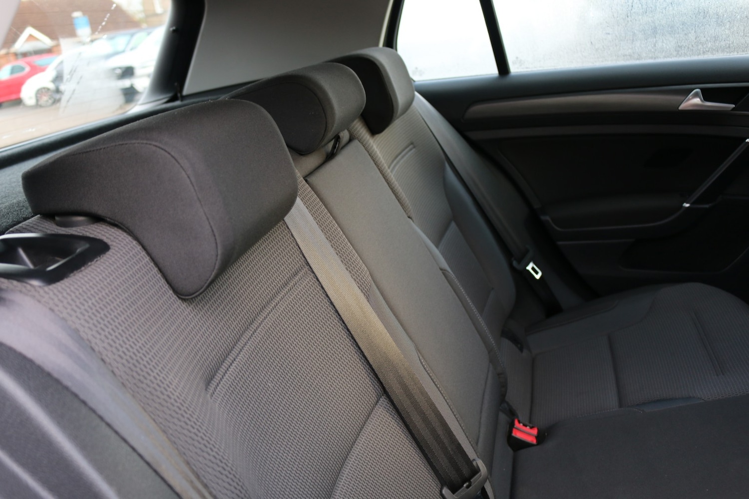 Used Volkswagen Golf 2018 for sale - 76858915: Photo 9