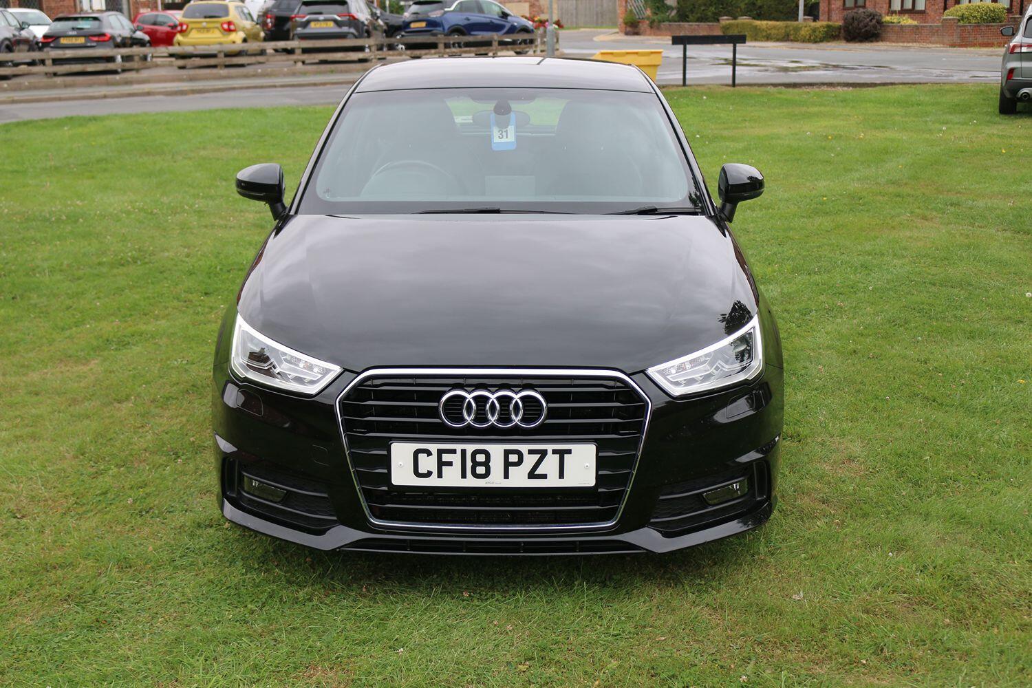 Used Audi A1 2018 for sale - 76769548: Photo 2