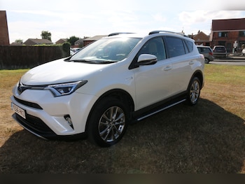 Used Toyota RAV4 2016 for sale - 79487771: Photo