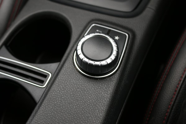 Used Mercedes-Benz CLA 2015 for sale - 76299071: Photo 18
