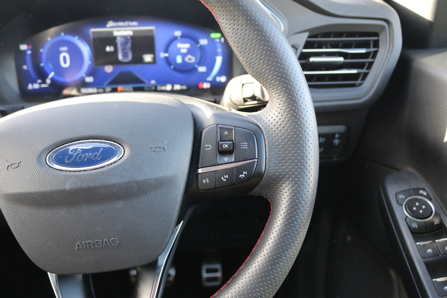 Used Ford Kuga 2021 for sale - 76396985: Photo 14