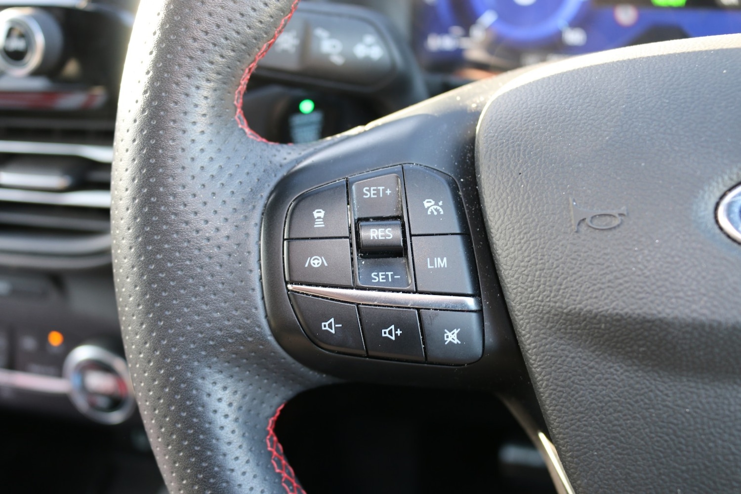 Used Ford Kuga 2021 for sale - 76396985: Photo 15