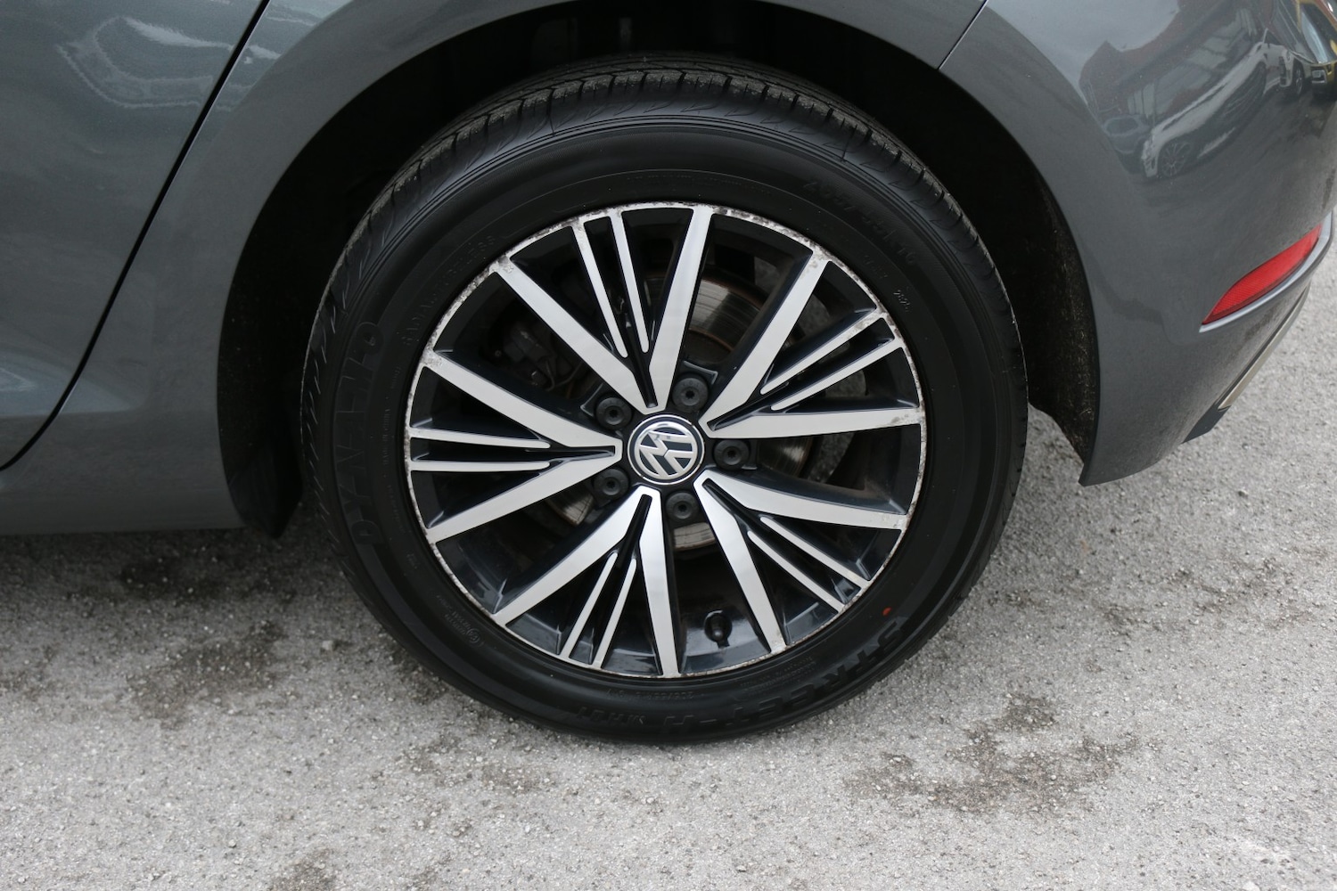 Used Volkswagen Golf 2018 for sale - 77603384: Photo 4