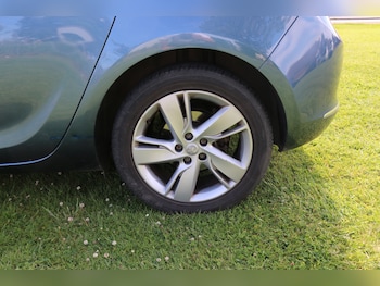 Used Vauxhall Astra 2015 for sale - 78758713: Photo