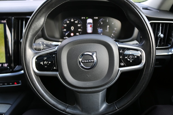 Used Volvo V60 2018 for sale - 76174059: Photo 16