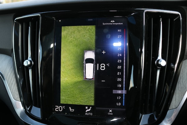 Used Volvo V60 2018 for sale - 76174059: Photo 22