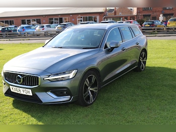 Used Volvo V60 2018 for sale - 76174059: Photo 3