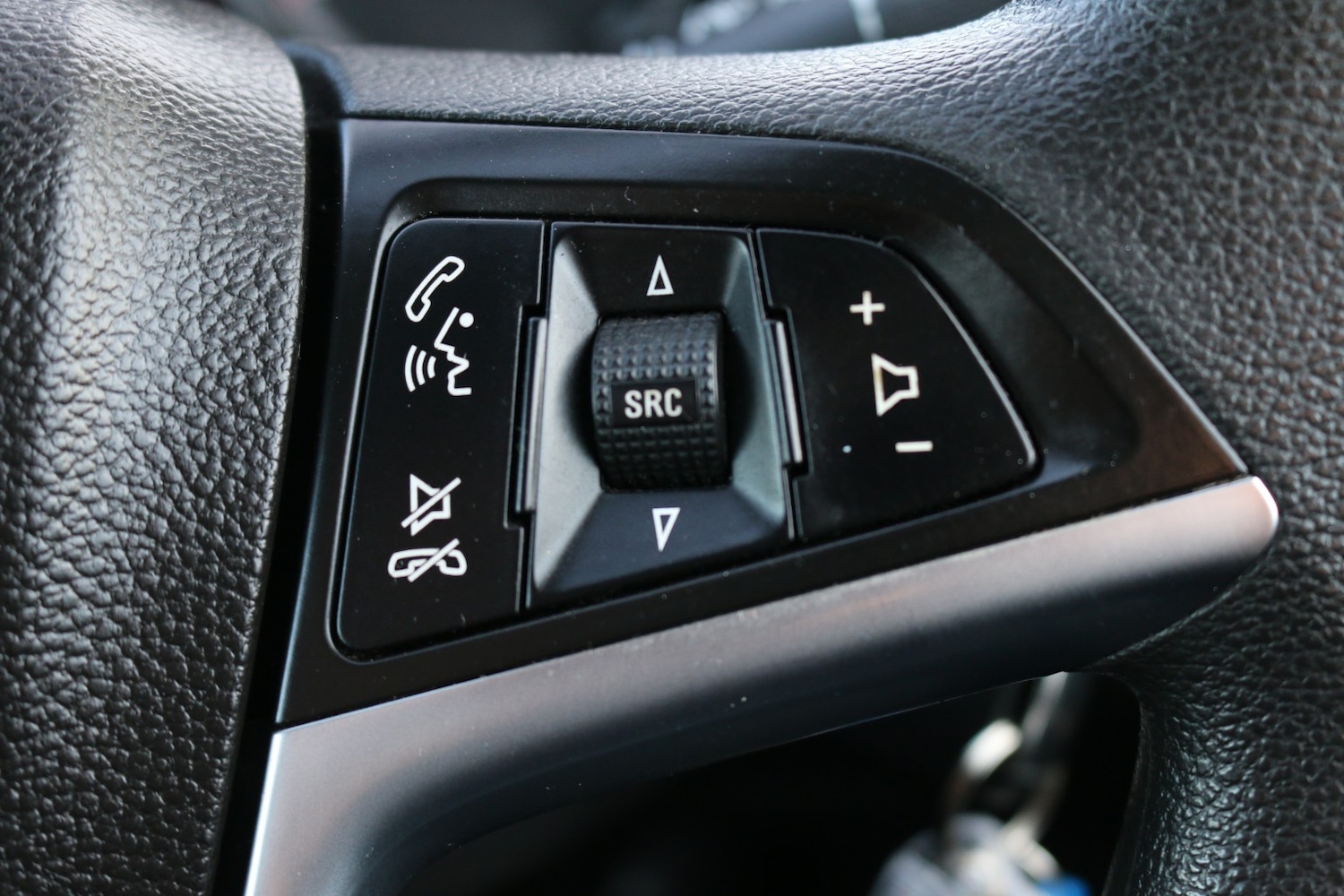 Used Vauxhall Astra 2014 for sale - 76656156: Photo 12