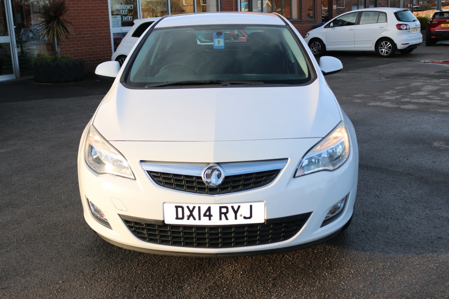 Used Vauxhall Astra 2014 for sale - 76656156: Photo 2