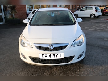Used Vauxhall Astra 2014 for sale - 76656156: Photo