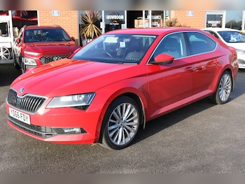 Used Skoda Superb 2016 for sale - 76510887: Photo