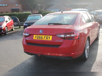 Used Skoda Superb 2016 for sale - 76510887: Photo