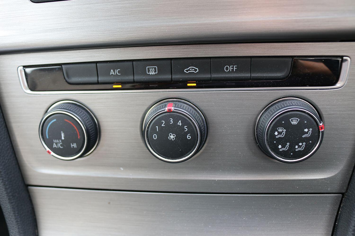 Used Volkswagen Golf 2015 for sale - 76035197: Photo 17