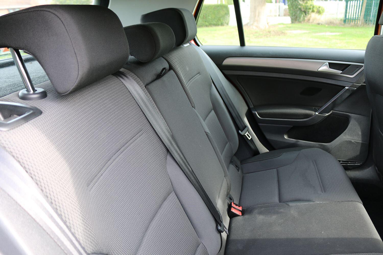 Used Volkswagen Golf 2015 for sale - 76035197: Photo 8