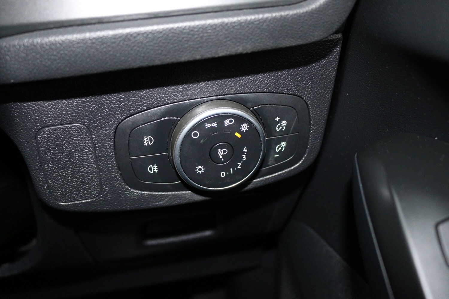 Used Ford Focus 2018 for sale - 77465734: Photo 30