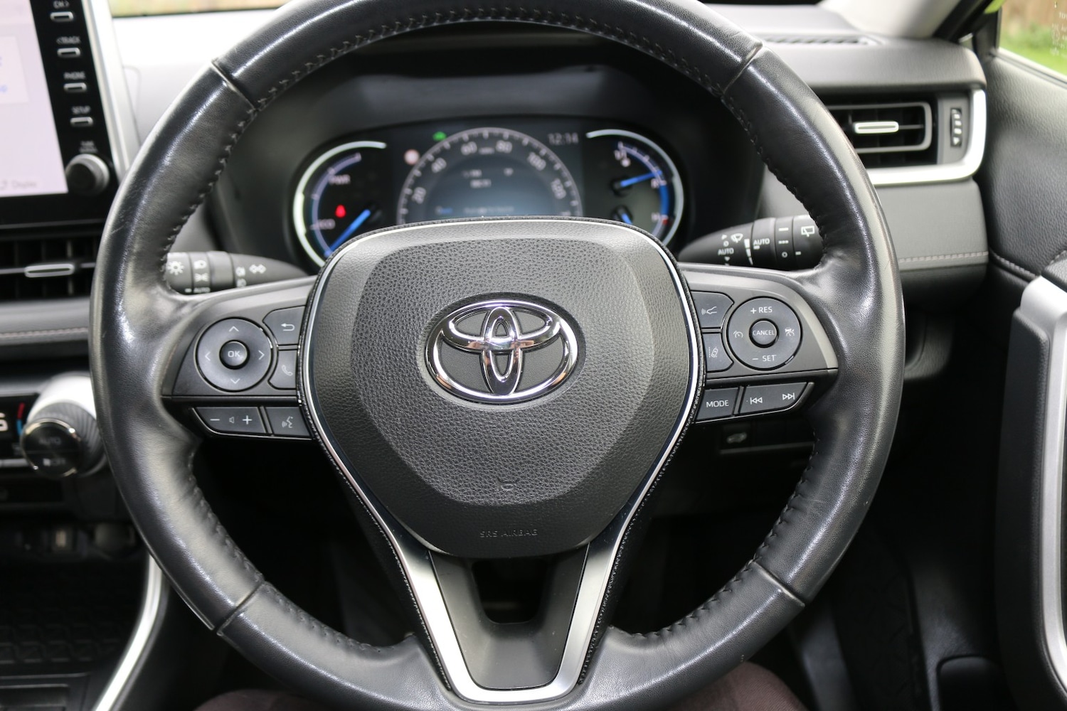 Used Toyota RAV4 2021 for sale - 76510916: Photo 14