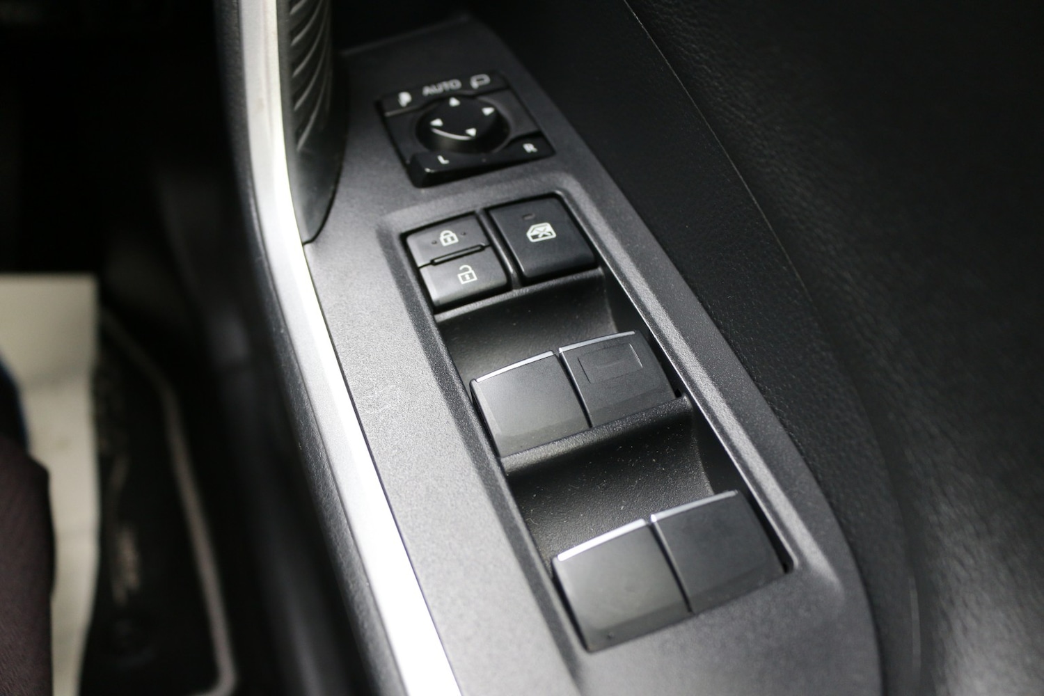 Used Toyota RAV4 2021 for sale - 76510916: Photo 23