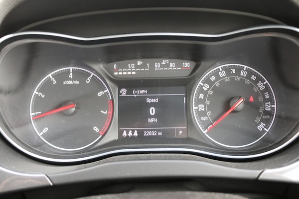 Used Vauxhall Corsa 2016 for sale - 76107292: Photo 10