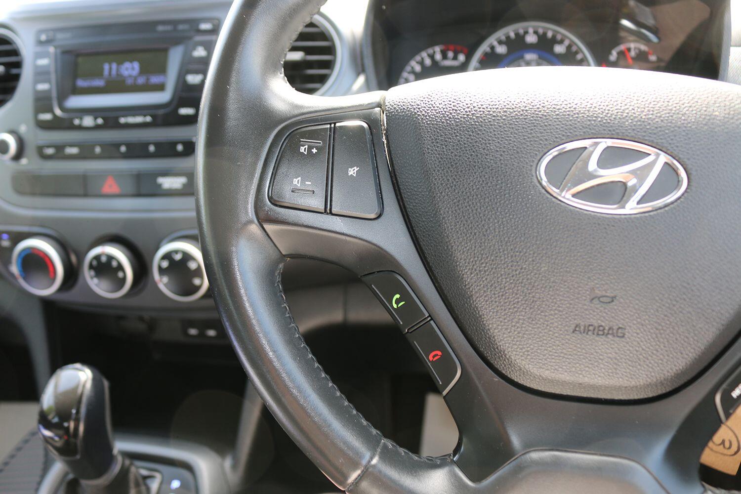 Used Hyundai i10 2019 for sale - 77464744: Photo 13