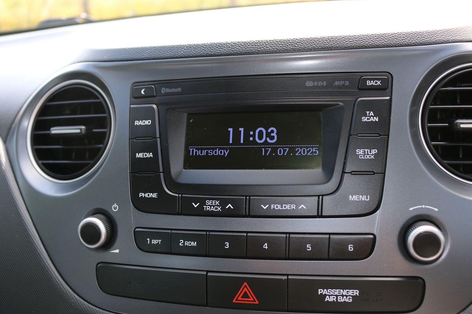 Used Hyundai i10 2019 for sale - 77464744: Photo 14