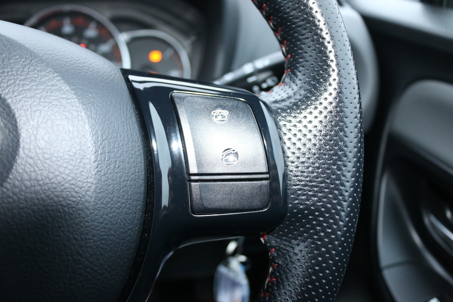 Used Toyota Yaris 2015 for sale - 77303740: Photo 13