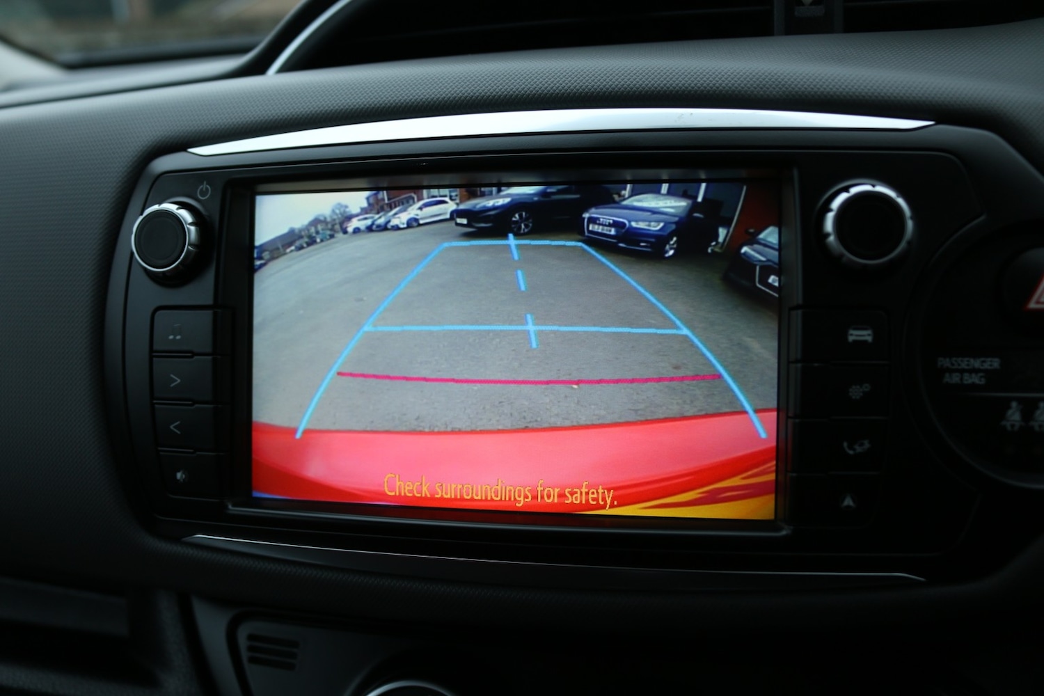 Used Toyota Yaris 2015 for sale - 77303740: Photo 16