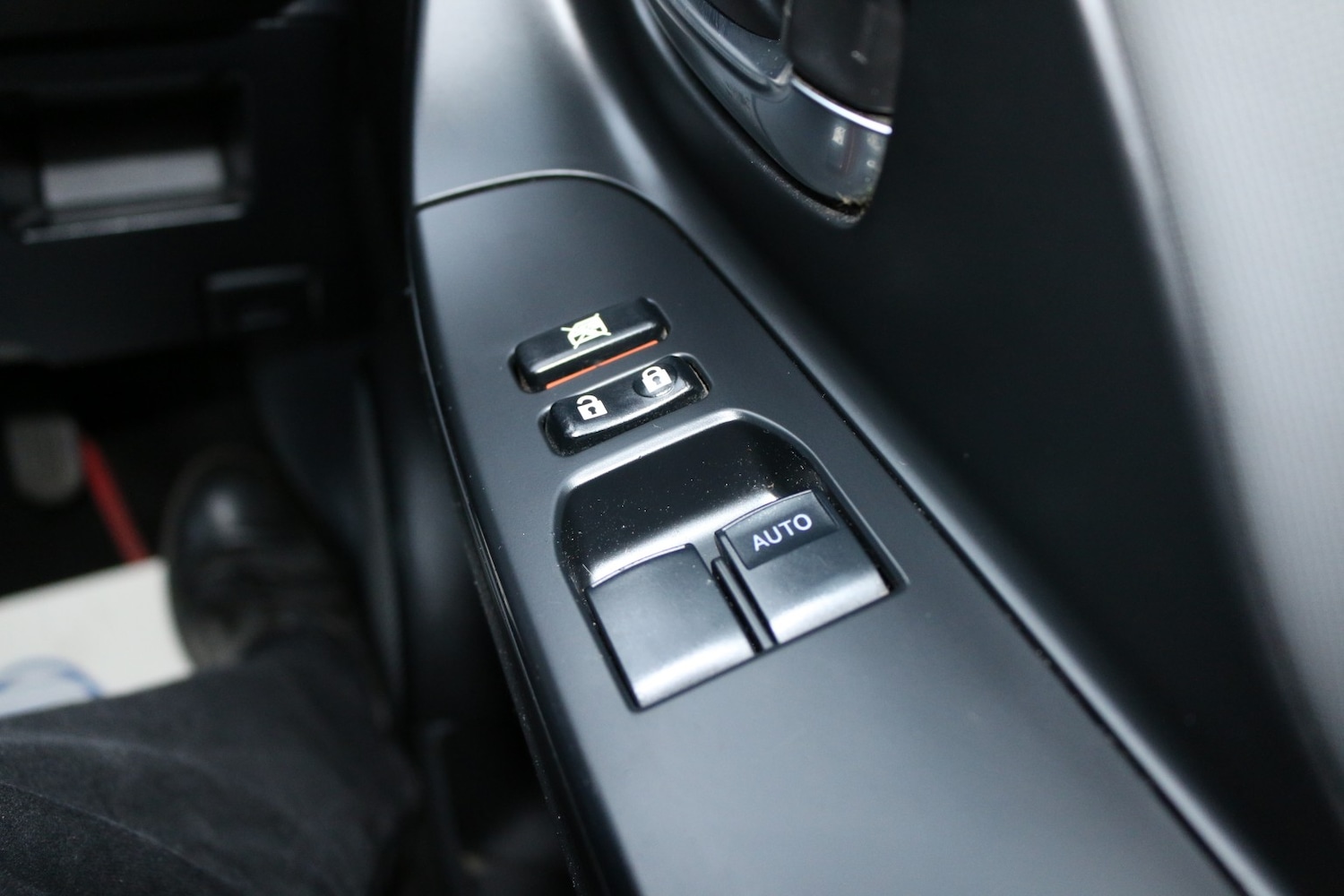 Used Toyota Yaris 2015 for sale - 77303740: Photo 21